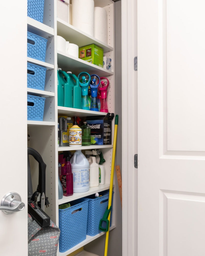 Example of storage and organization in Laundry Rooms