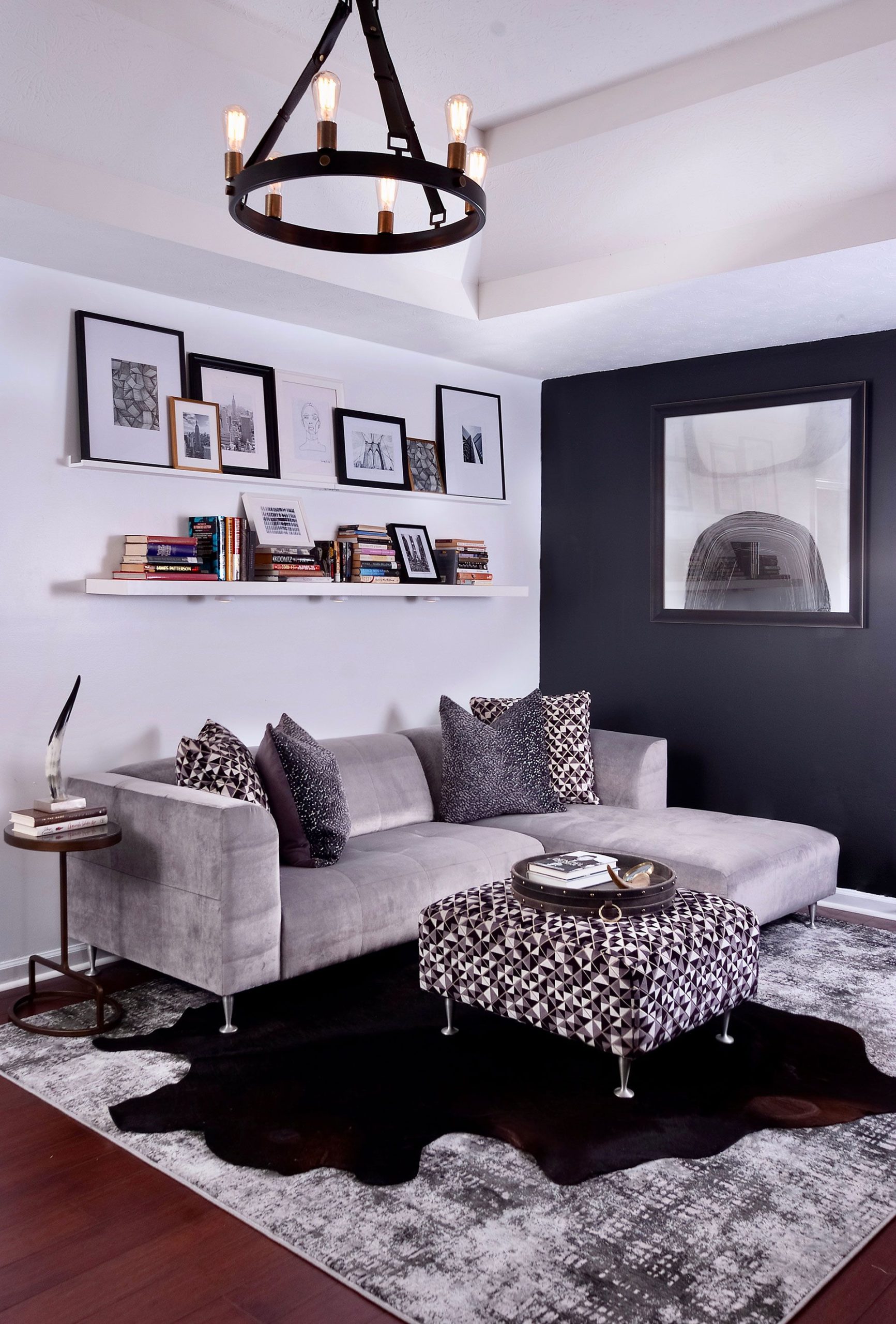 Black and White living room design