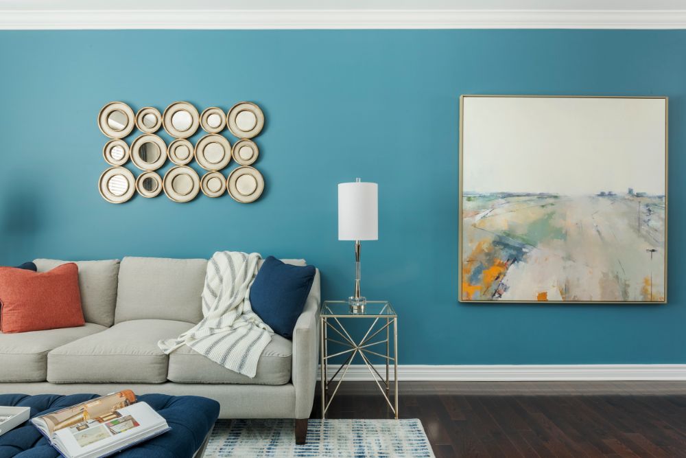 Blue accent walls in main living room area