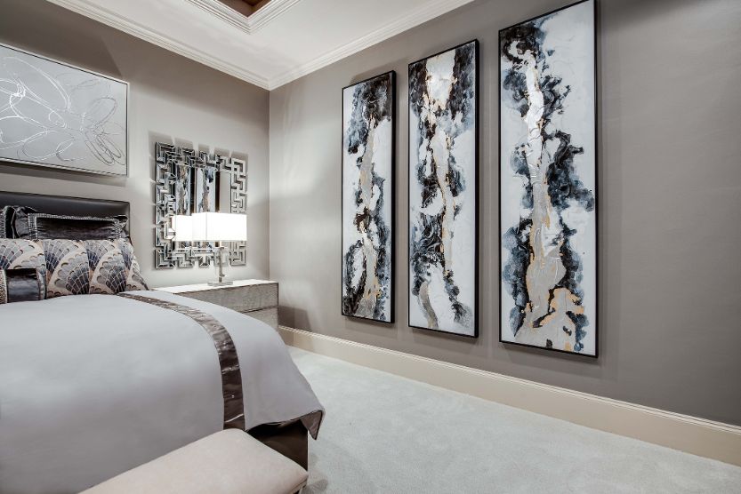 Accent wall art in a modern home